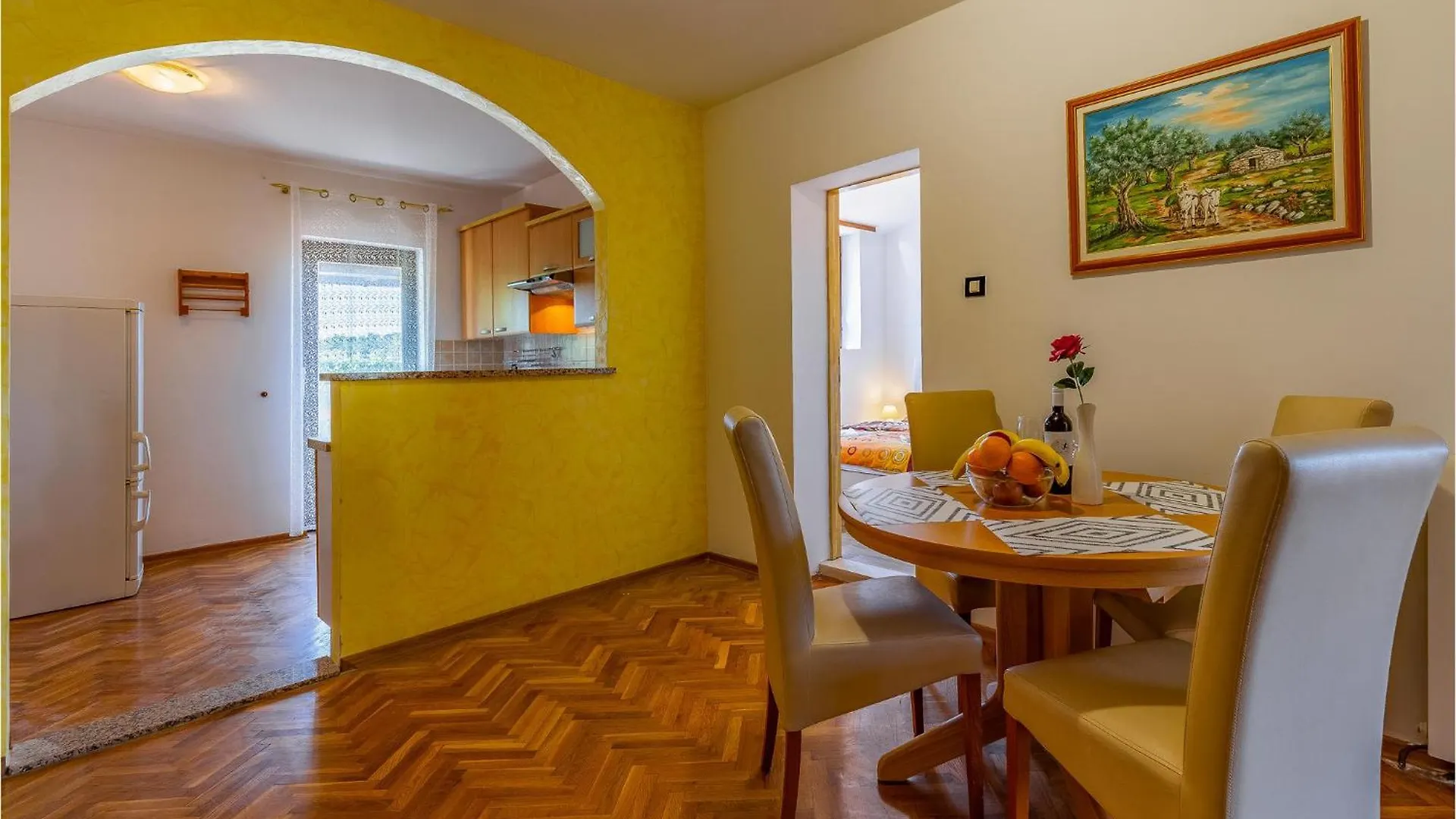 4 Bedroom Beautiful Home In Pola 0*,  Croazia